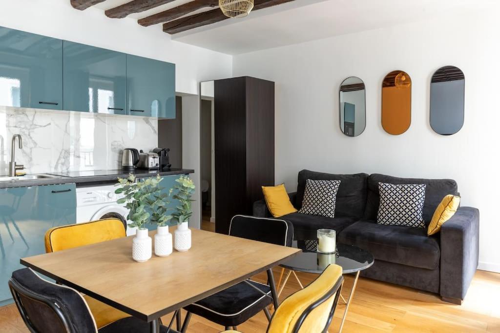 Grands Boulevards 22 : Cosy 1br-4p Parijs
